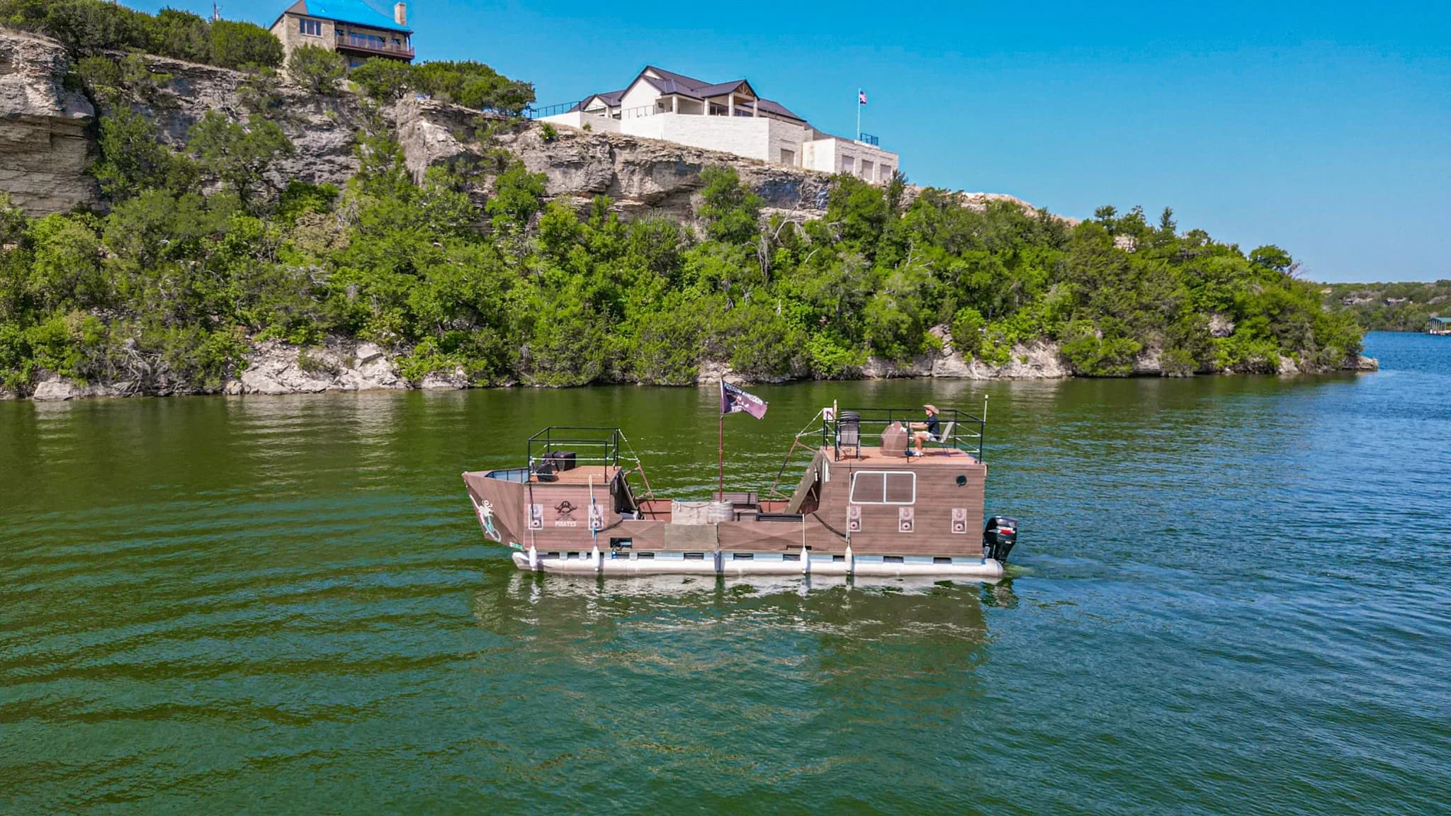 The Santa Maria cruising Possum Kingdom Lake